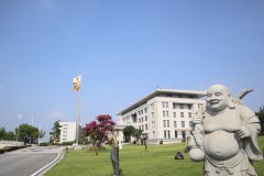 走进历史，感受名人魅力|品味名人雕塑的独特韵味