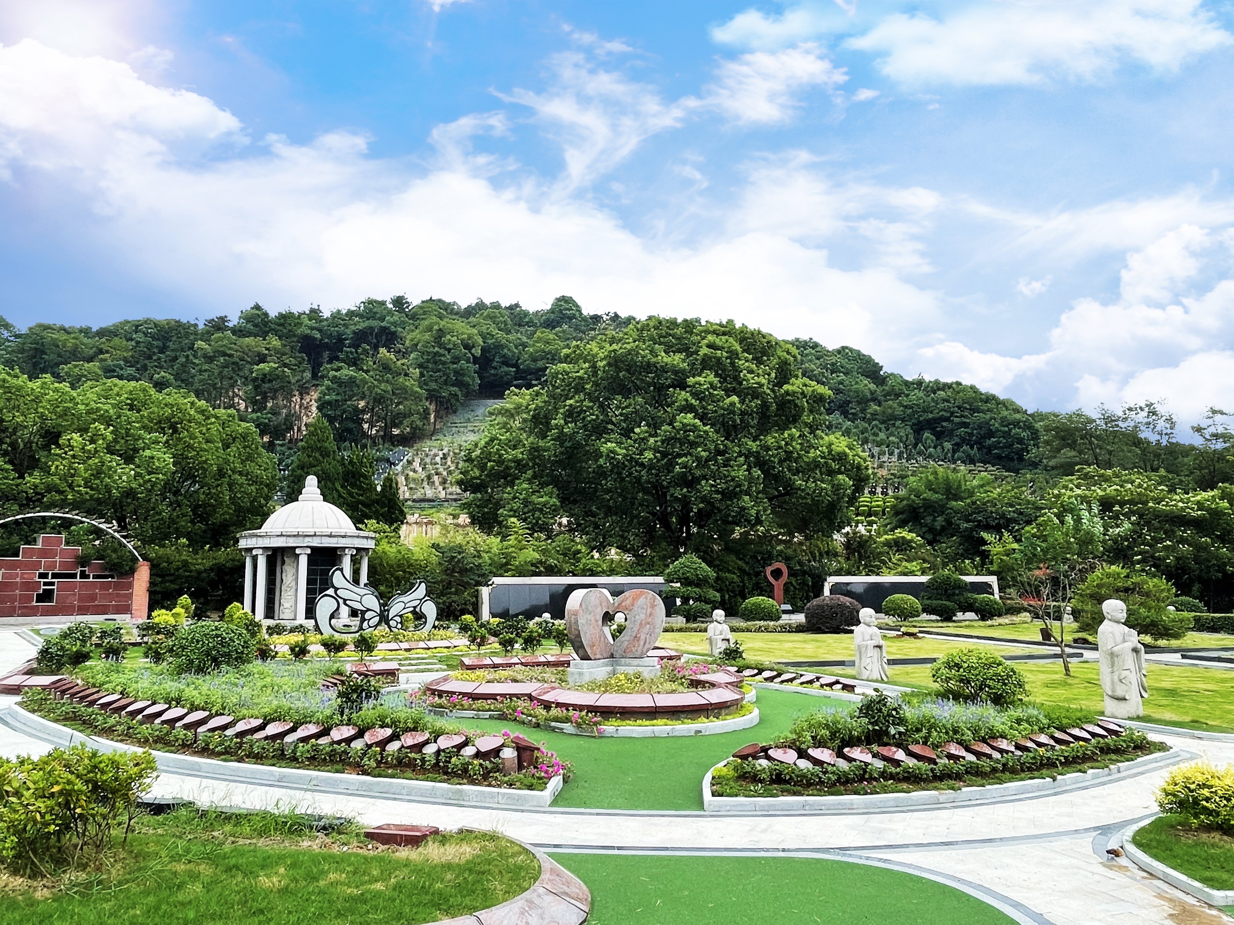 方寸间的大文章，引领现代葬文化