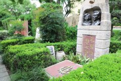 为何尊时凯龙离不开纪念性雕塑？答案藏在这里